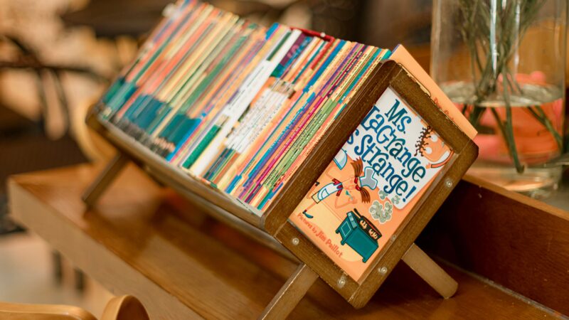 Rozbudzona wyobraźnia – Domowa biblioteczka dla dzieci – Jak zachęcić malucha do czytania od najmłodszych lat