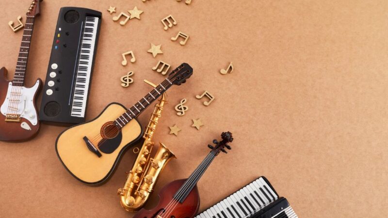 Jak wybrać pierwszy instrument muzyczny dla dziecka i rozbudzić w nim miłość do muzyki?